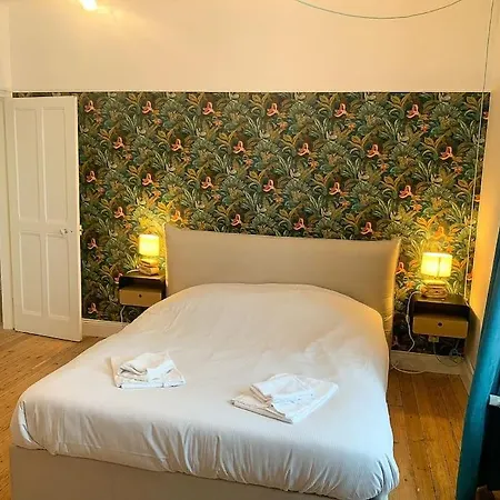 Grande Maison Idéalement Située: Les Arômes Hébergement de vacances