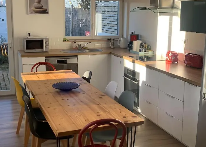 Grande Maison Idealement Situee: Les Aromes *